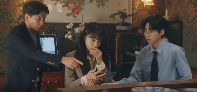 Blind review episode 8